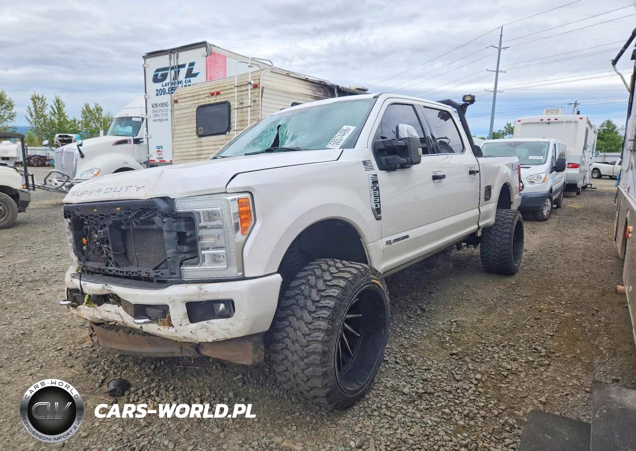2017 Ford F350 Super Duty – zdjęcie 1 z 12