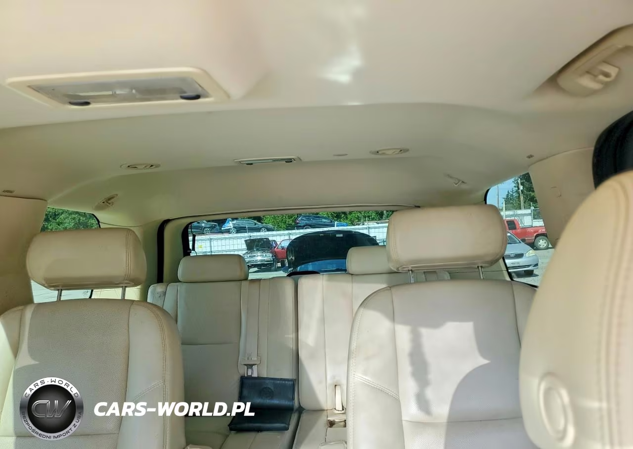 2007 Cadillac Escalade Luxury VIN:1GYFK63817R129941 - 10