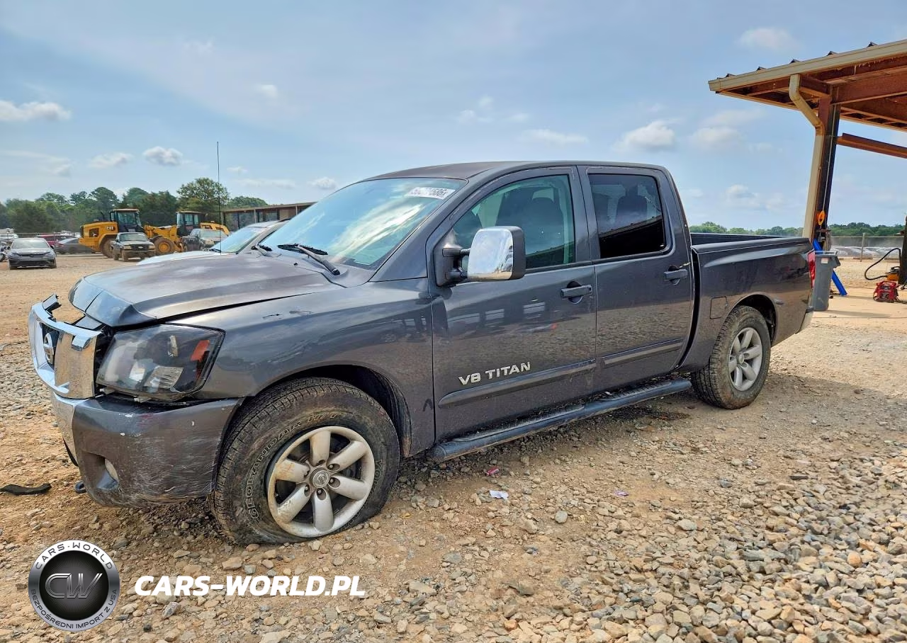 2012 Nissan Titan Sv