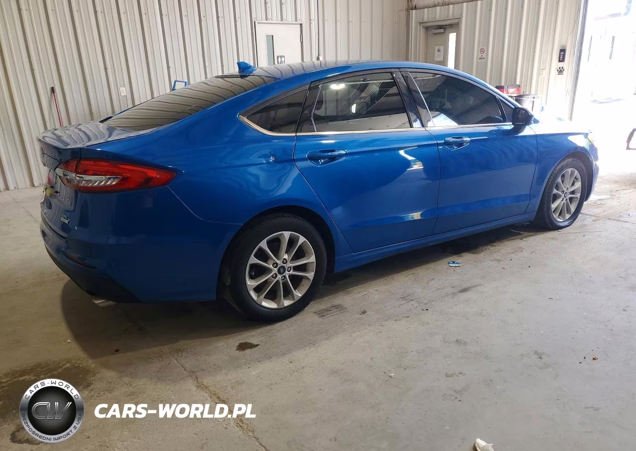 2019 Ford Fusion Se VIN:3FA6P0HD2KR249437 - 3