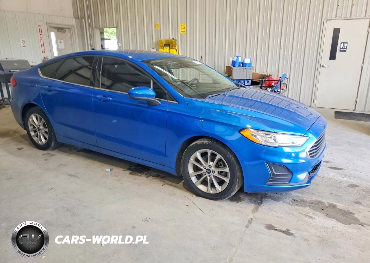 2019 Ford Fusion Se VIN:3FA6P0HD2KR249437 - 4
