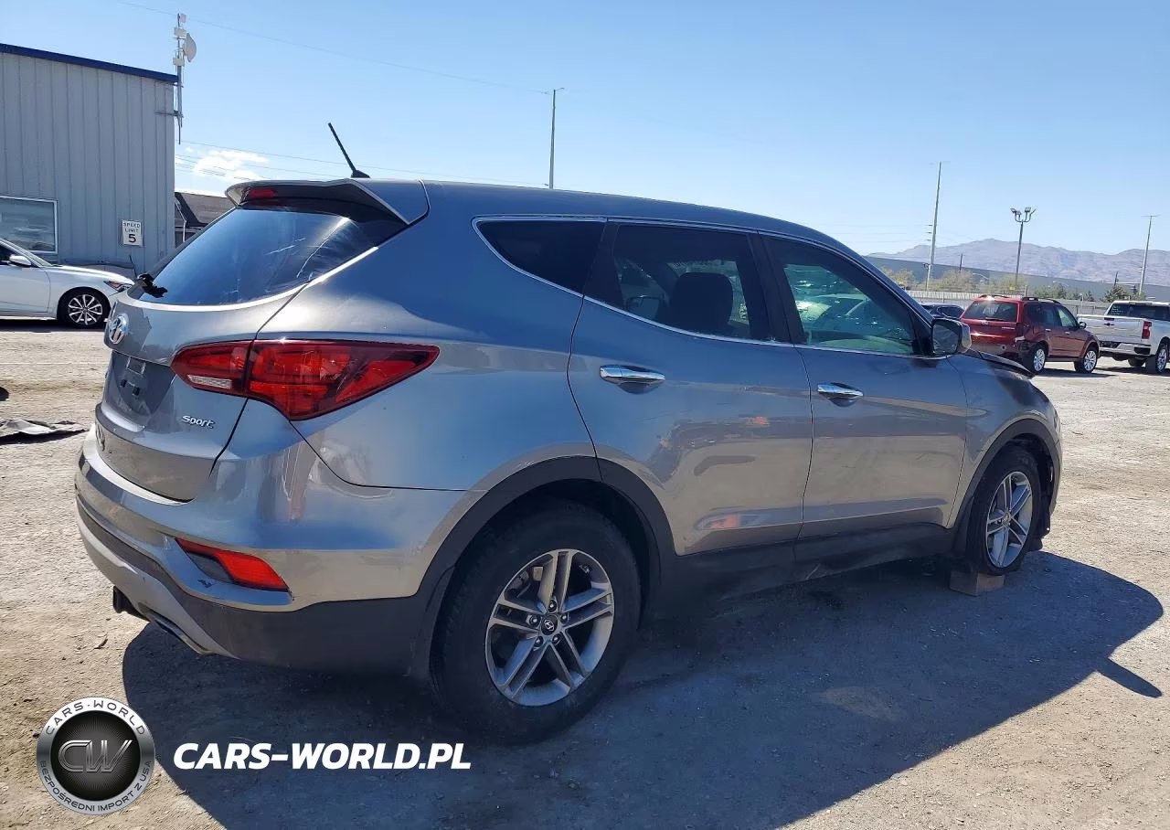 2018 Hyundai Santa Fe Sport 2.4L VIN:5NMZT3LB7JH098829 - 3