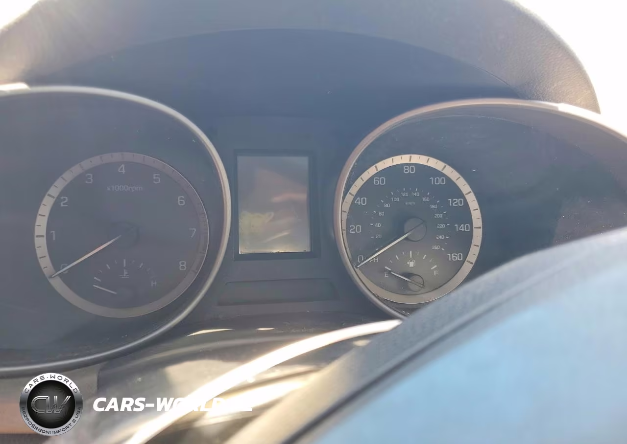2018 Hyundai Santa Fe Sport 2.4L VIN:5NMZT3LB7JH098829 - 9