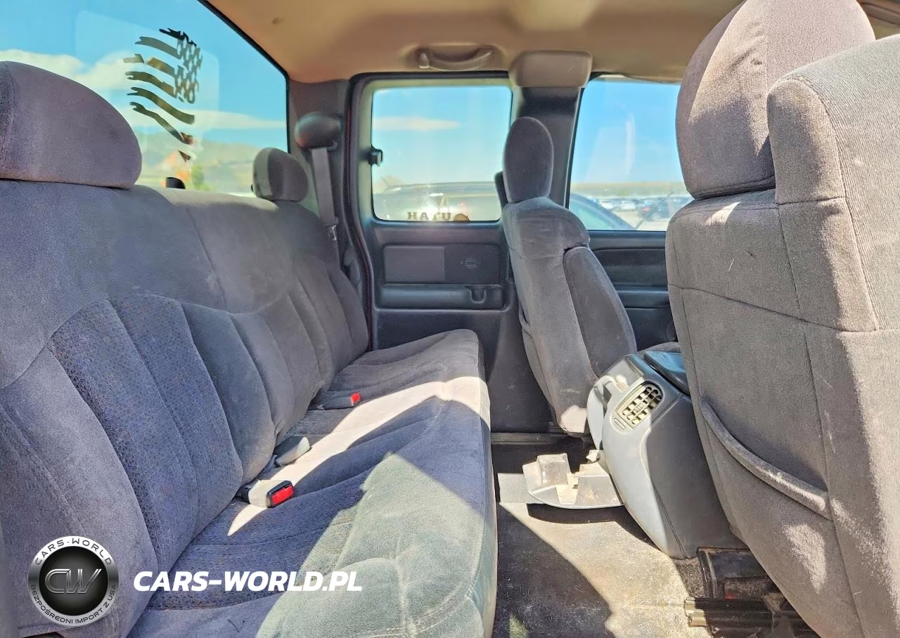 2002 Chevrolet Silverado K2500 Heavy Duty VIN:1GCHK29U02E283178 - 10