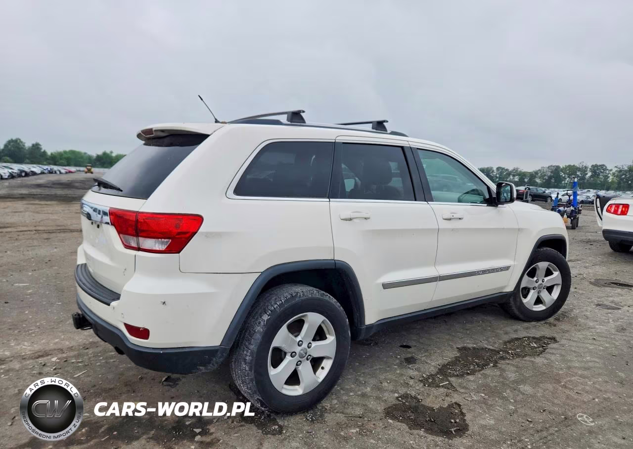 2012 Jeep Grand Cherokee Laredo VIN:1C4RJFAG1CC269453 - 3