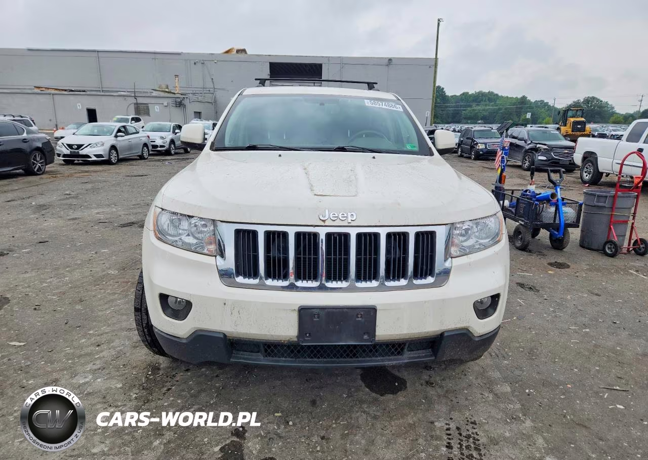 2012 Jeep Grand Cherokee Laredo VIN:1C4RJFAG1CC269453 - 5