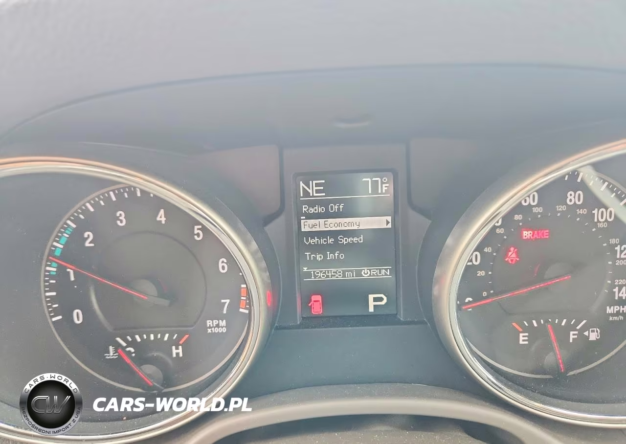 2012 Jeep Grand Cherokee Laredo VIN:1C4RJFAG1CC269453 - 9