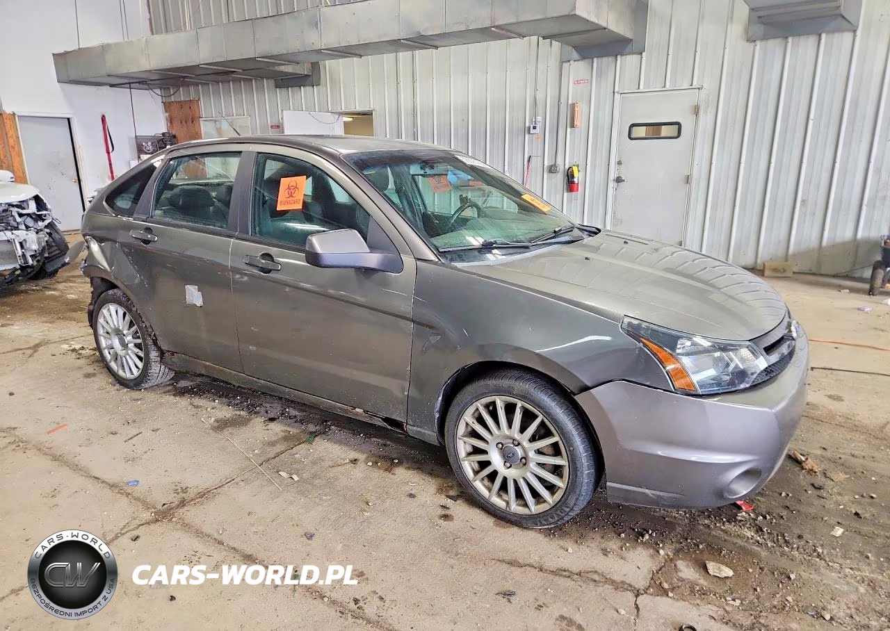 2011 Ford Focus Ses VIN:1FAHP3GN3BW188116 - 4