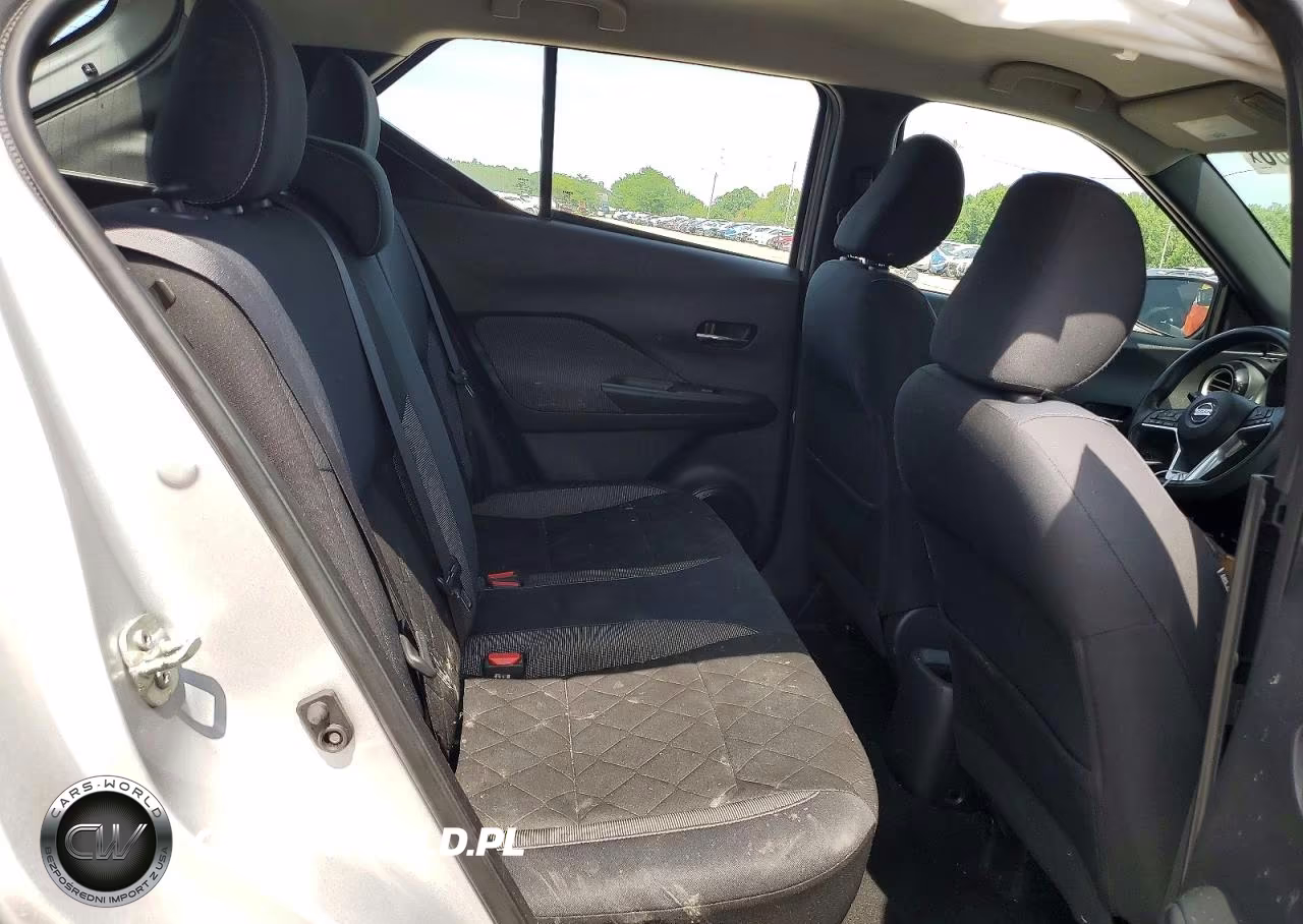 2019 Nissan Kicks Sv VIN:3N1CP5CU4KL551142 - 11