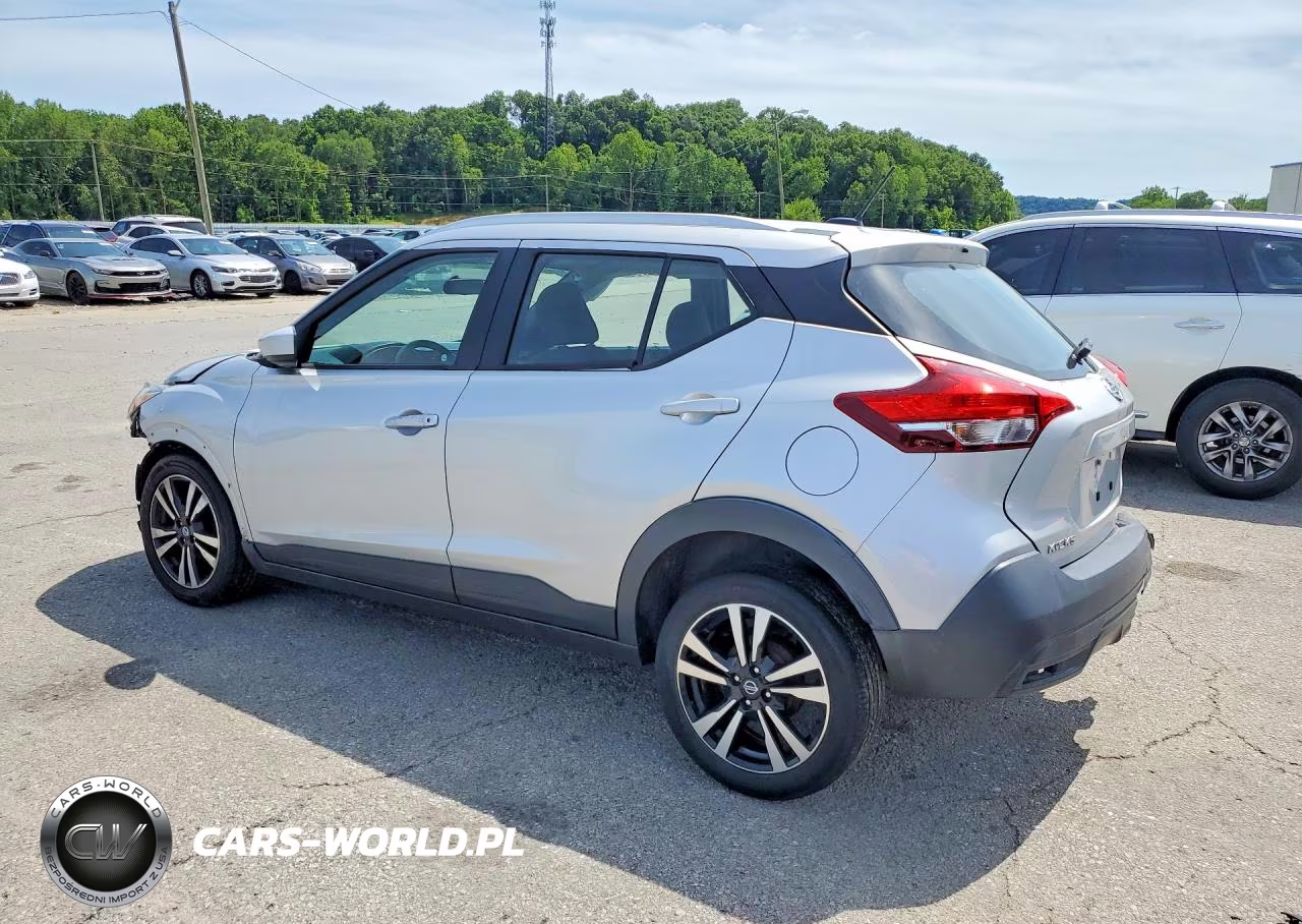 2019 Nissan Kicks Sv VIN:3N1CP5CU4KL551142 - 2