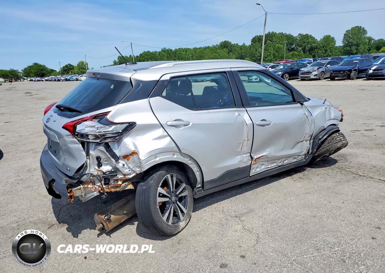 2019 Nissan Kicks Sv VIN:3N1CP5CU4KL551142 - 3