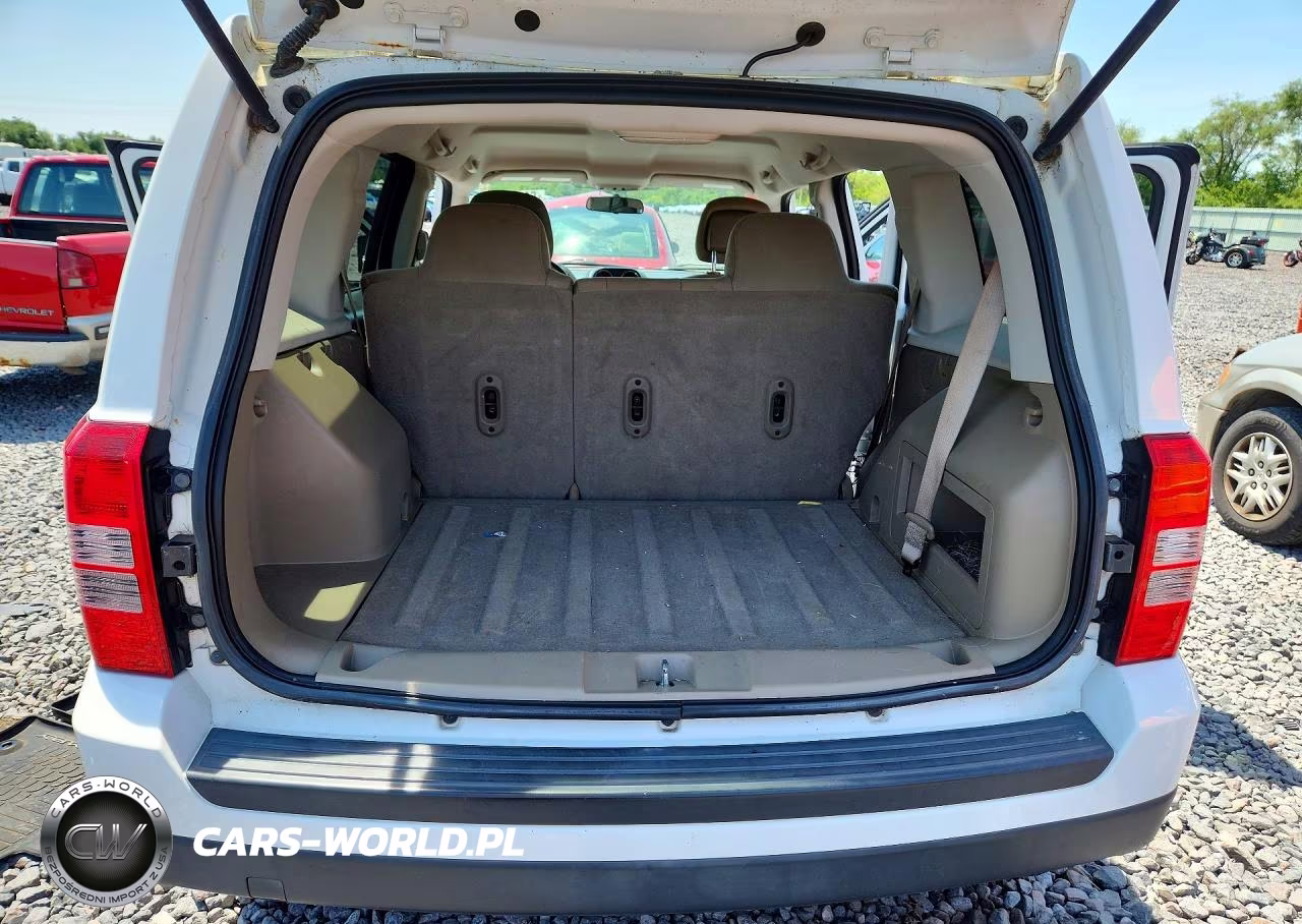 2011 Jeep Patriot Sport VIN:1J4NF1GB9BD221796 - 6