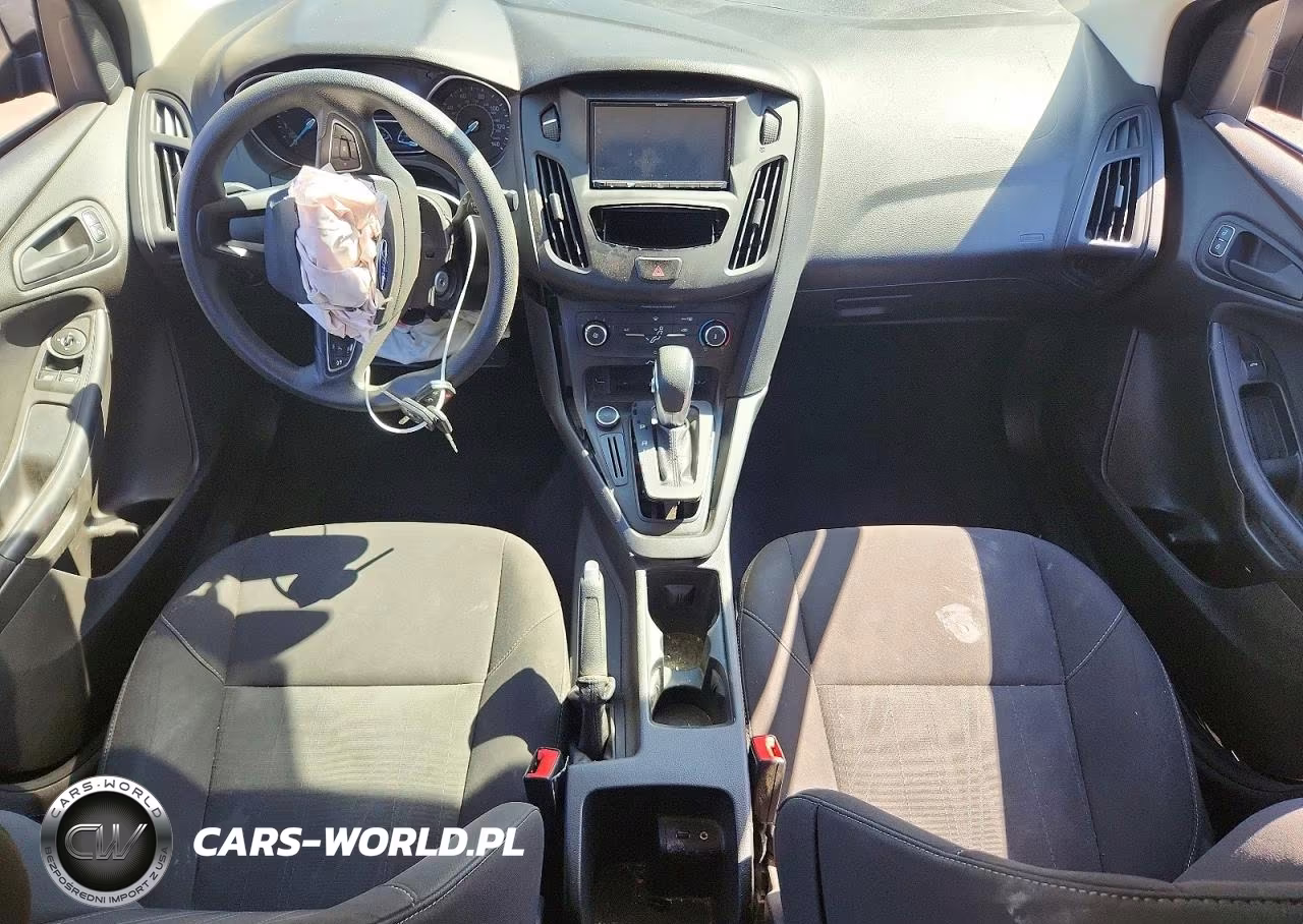 2016 Ford Focus S VIN:1FADP3E27GL387198 - 8