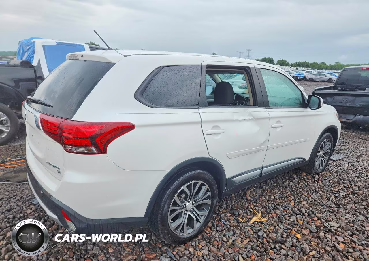 2016 Mitsubishi Outlander Se VIN:JA4AD3A36GZ002502 - 3