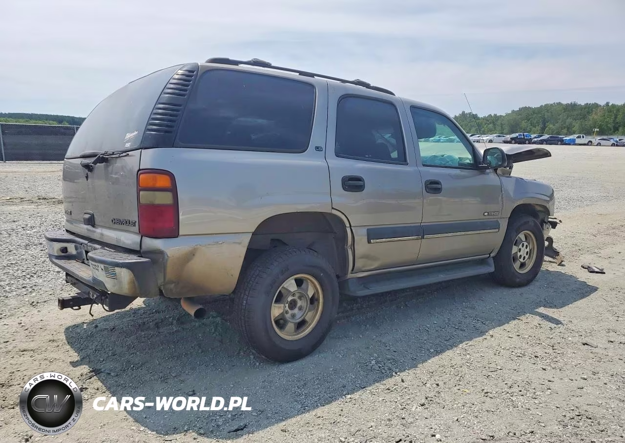 2002 Chevrolet Tahoe C1500 VIN:1GNEC13V52J207515 - 3