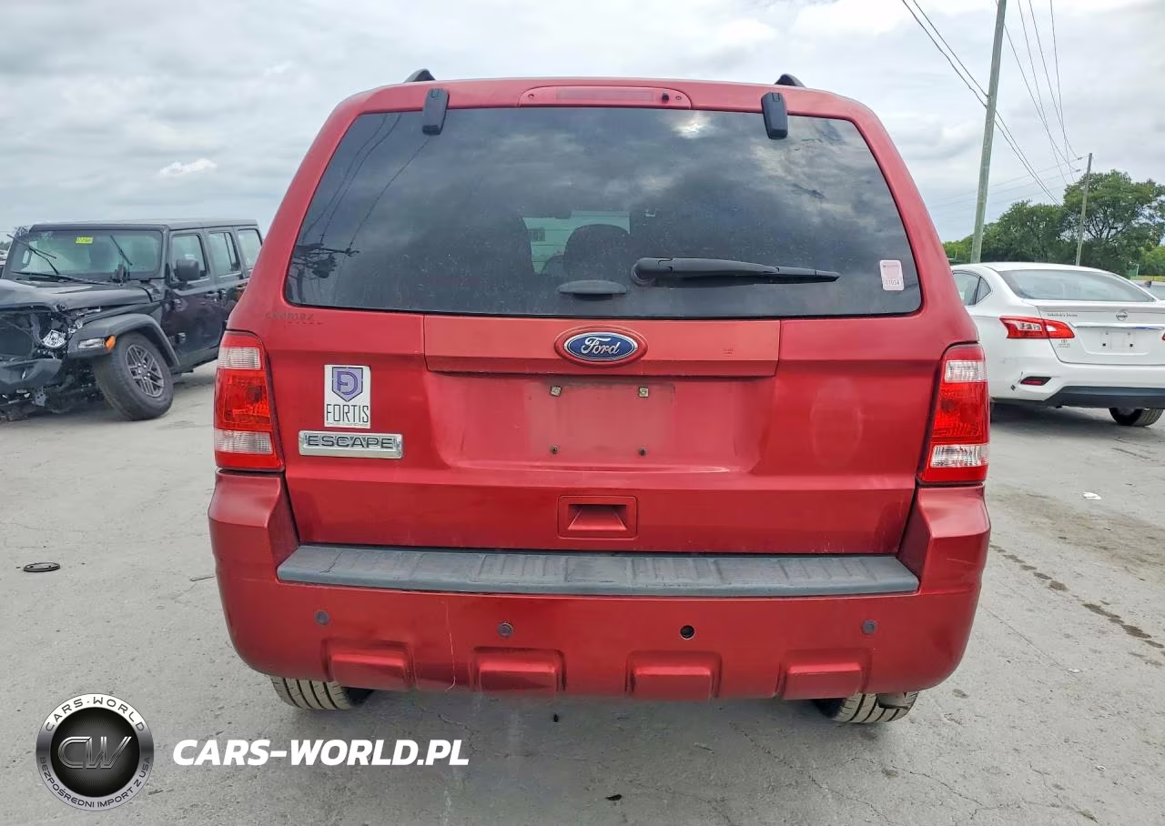 2012 Ford Escape Xls VIN:1FMCU0C7XCKA60043 - 6