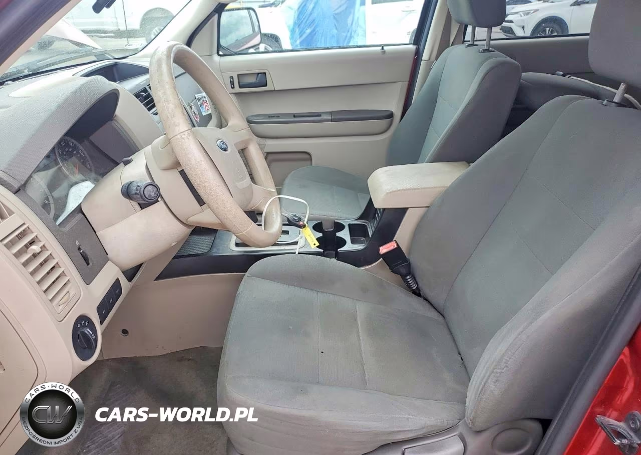 2012 Ford Escape Xls VIN:1FMCU0C7XCKA60043 - 7