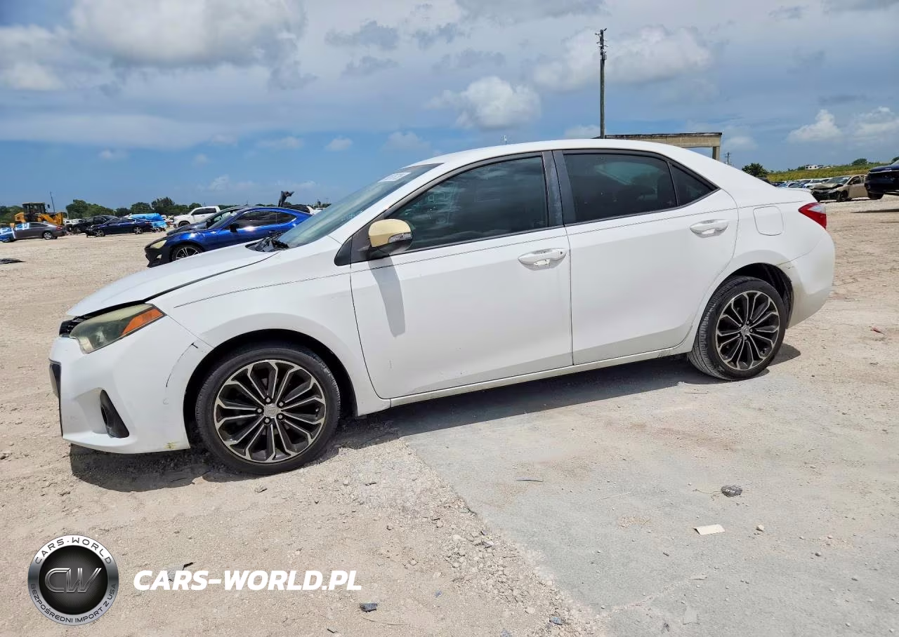 2015 Toyota Corolla S Plus