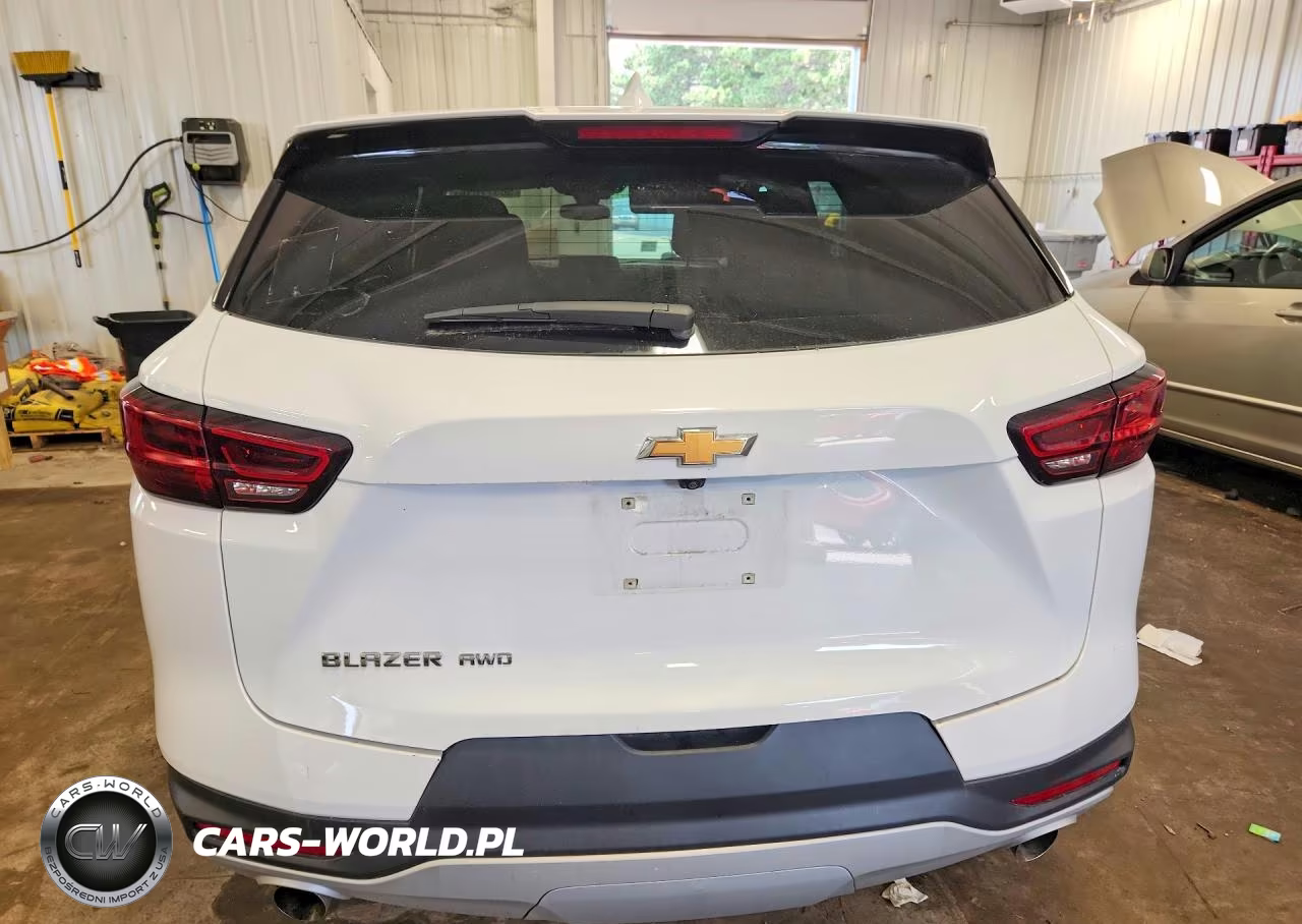2025 Chevrolet Blazer 2Lt VIN:3GNKBHR46SS229695 - 6