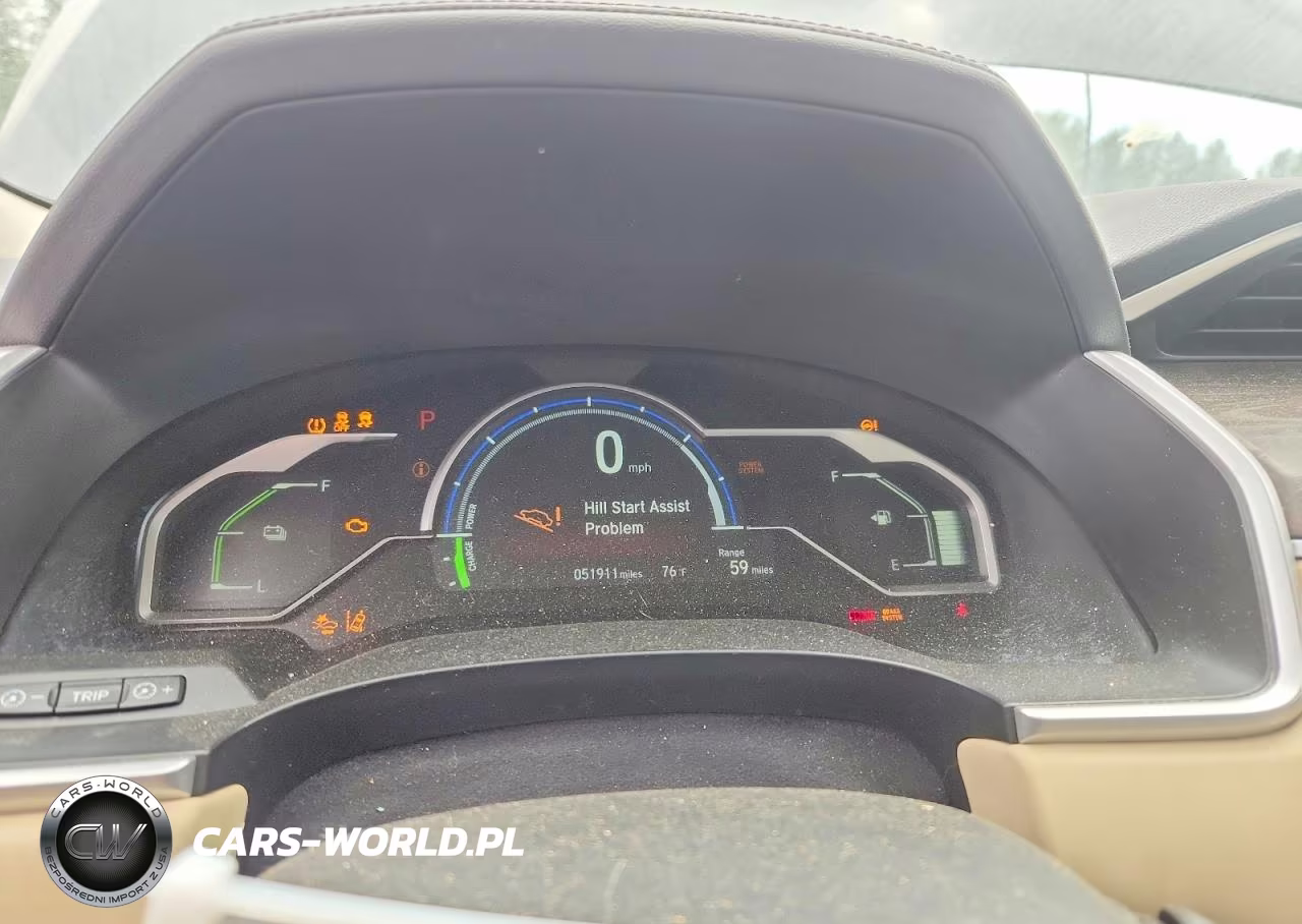 2018 Honda Clarity VIN:JHMZC5F14JC015496 - 9