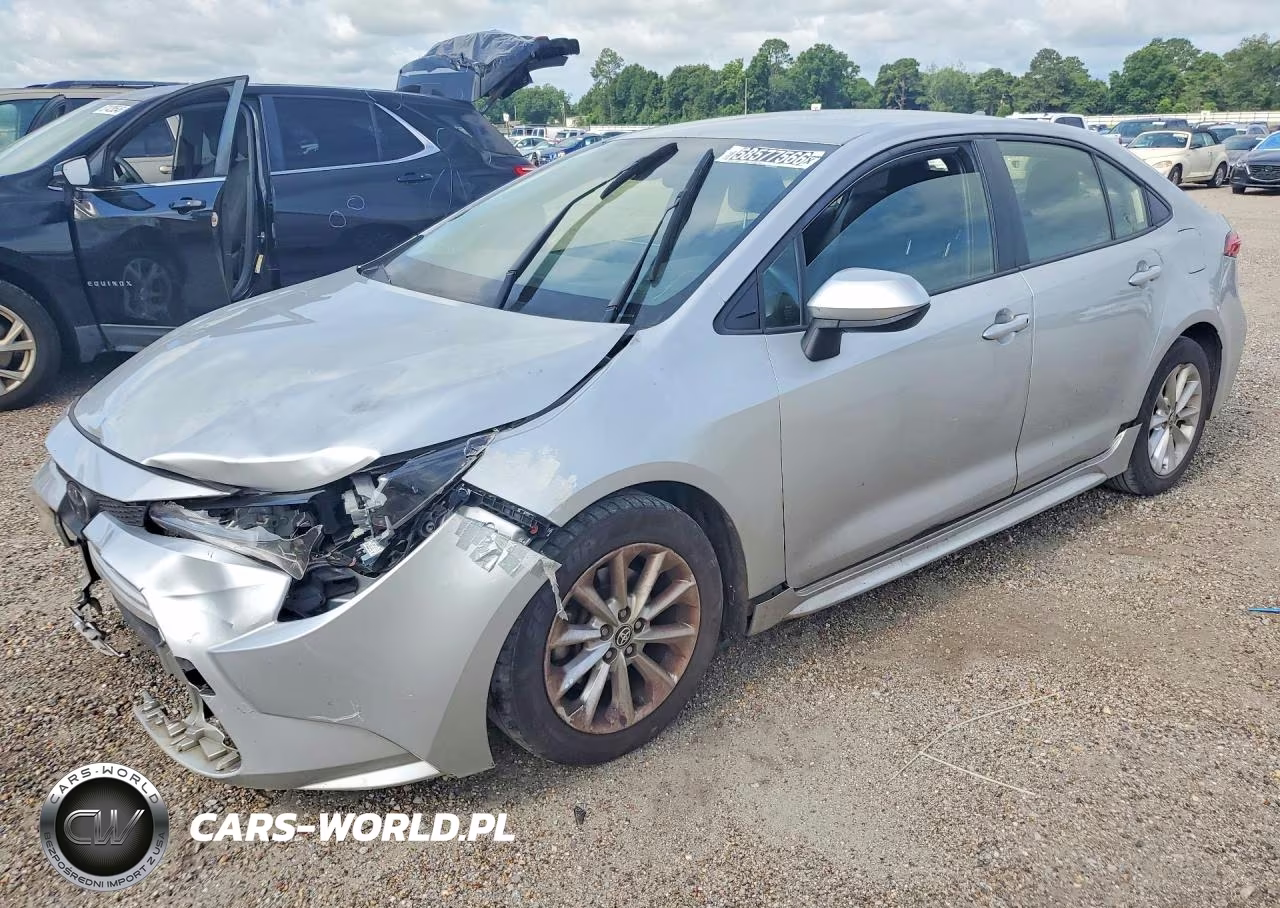 2022 Toyota Corolla Le – zdjęcie 1 z 13