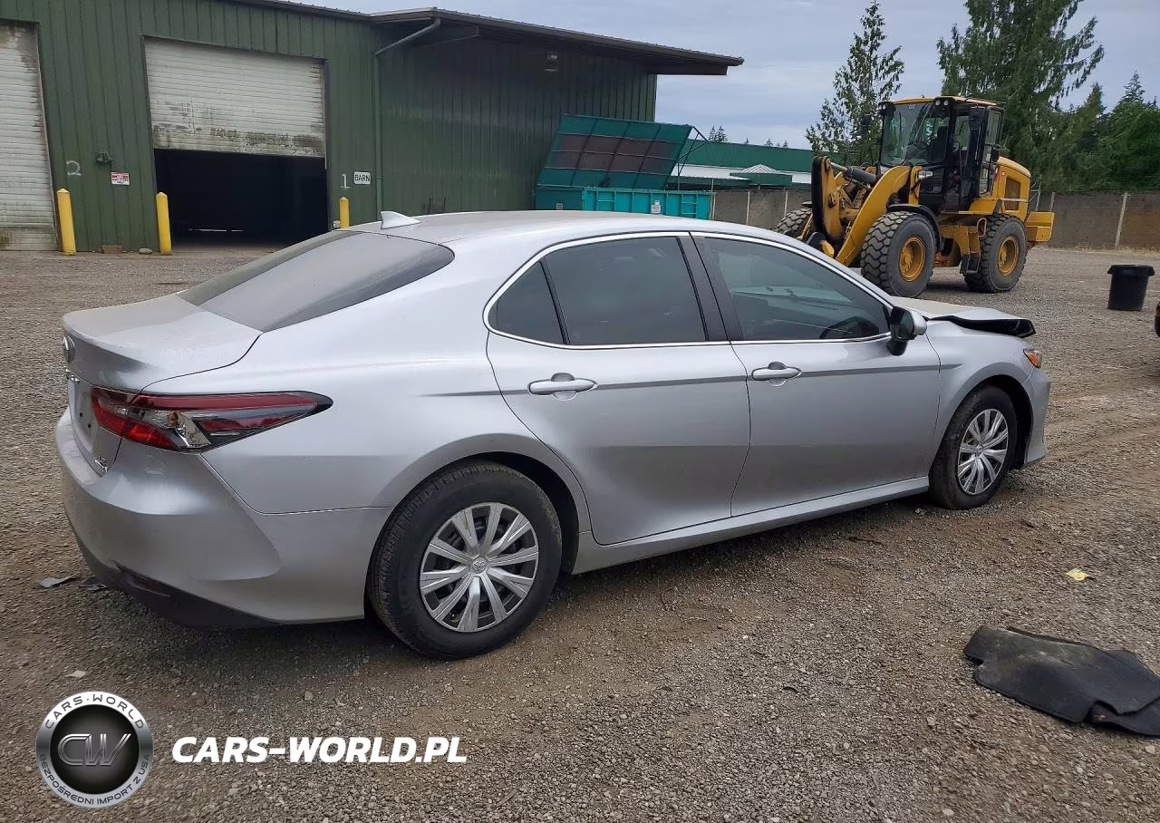 2022 Toyota Camry Le VIN:4T1C31AK0NU598614 - 3