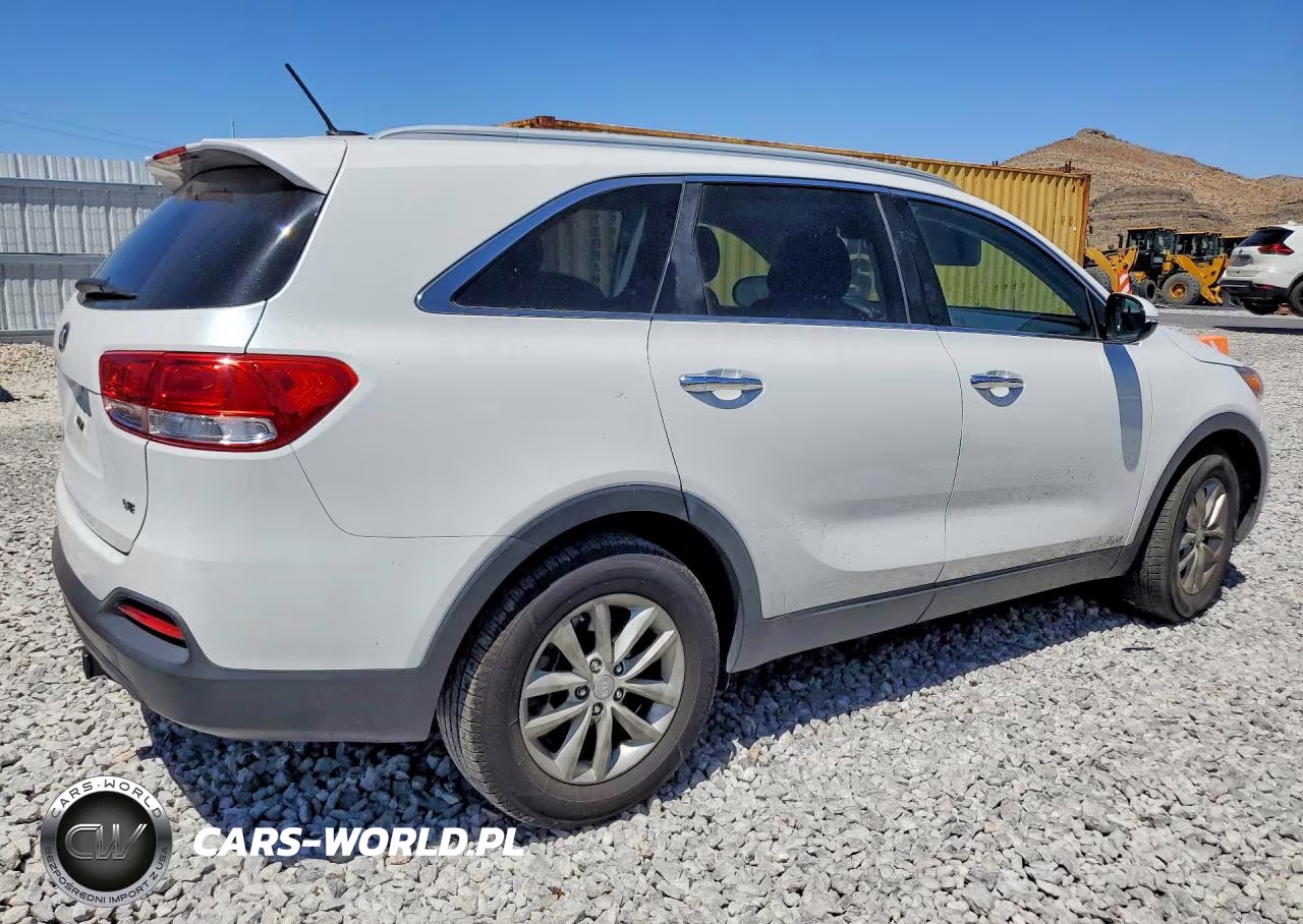 2017 Kia Sorento Lx VIN:5XYPGDA59HG196148 - 3
