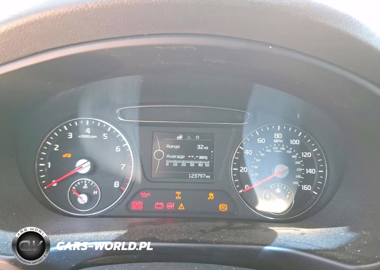 2017 Kia Sorento Lx VIN:5XYPGDA59HG196148 - 9