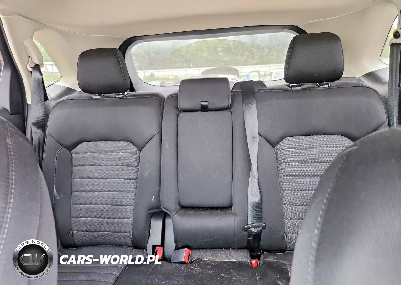2017 Ford Edge Se VIN:2FMPK3G93HBB08925 - 10