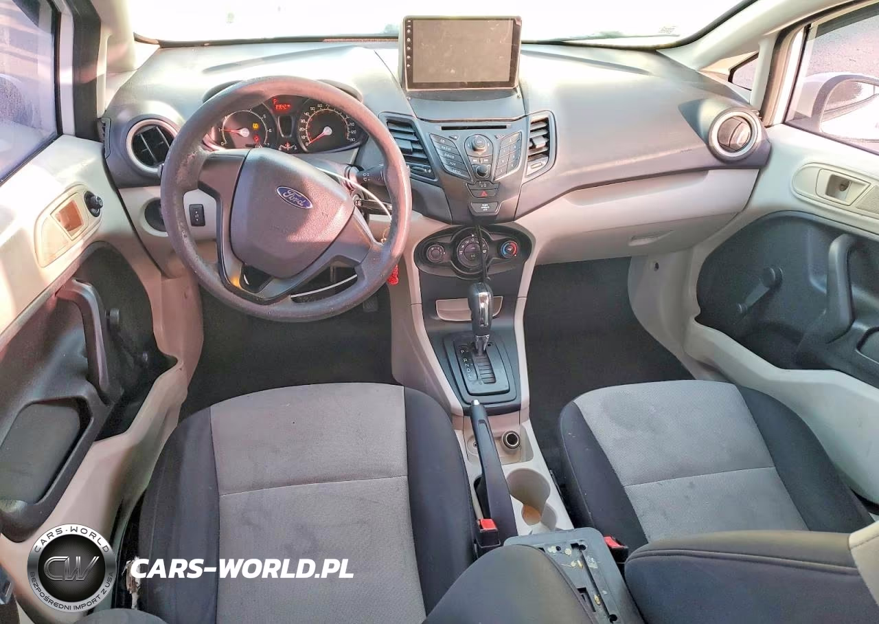 2011 Ford Fiesta S VIN:3FADP4AJ0BM174779 - 8