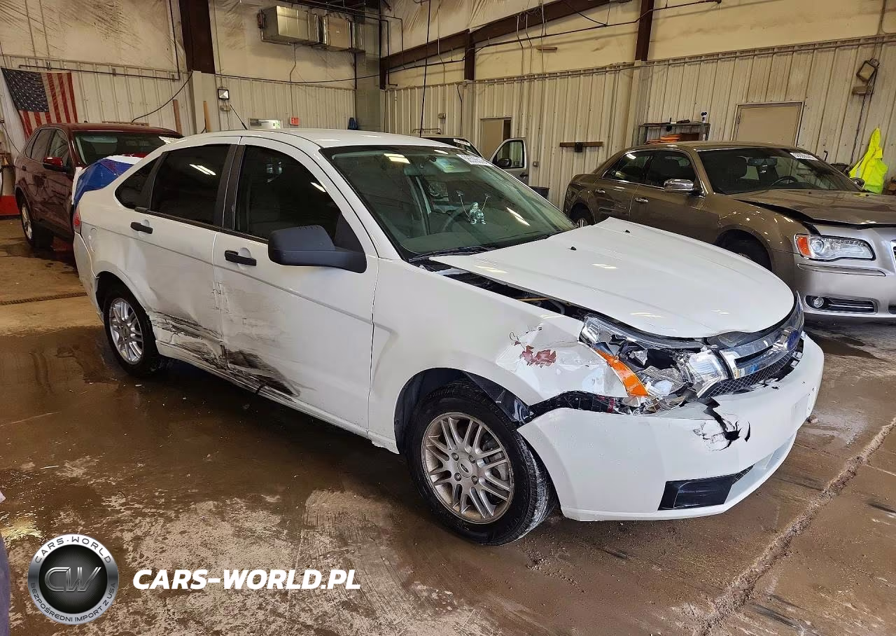 2009 Ford Focus Se VIN:1FAHP35N49W230550 - 4