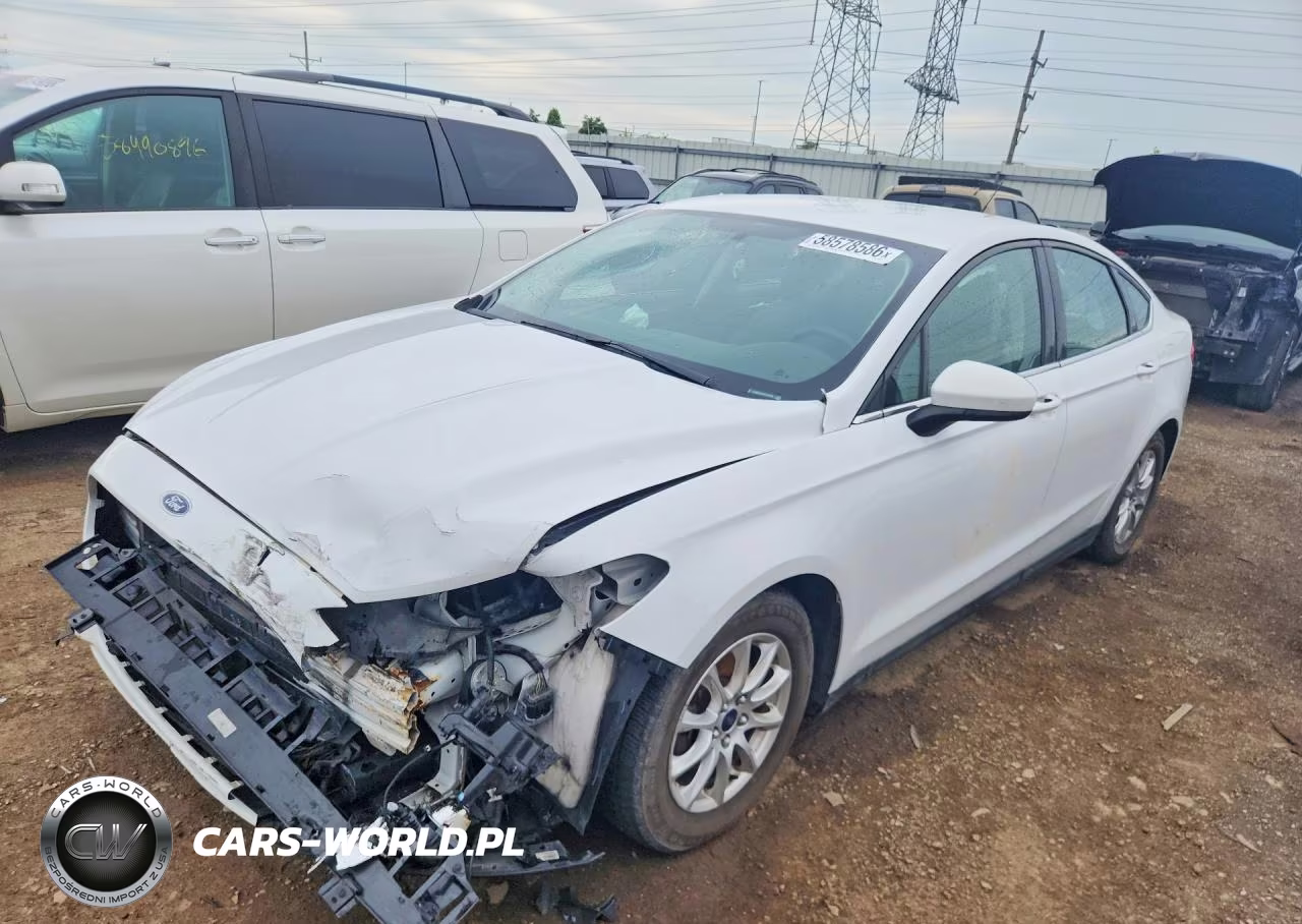 2015 Ford Fusion S – zdjęcie 1 z 13