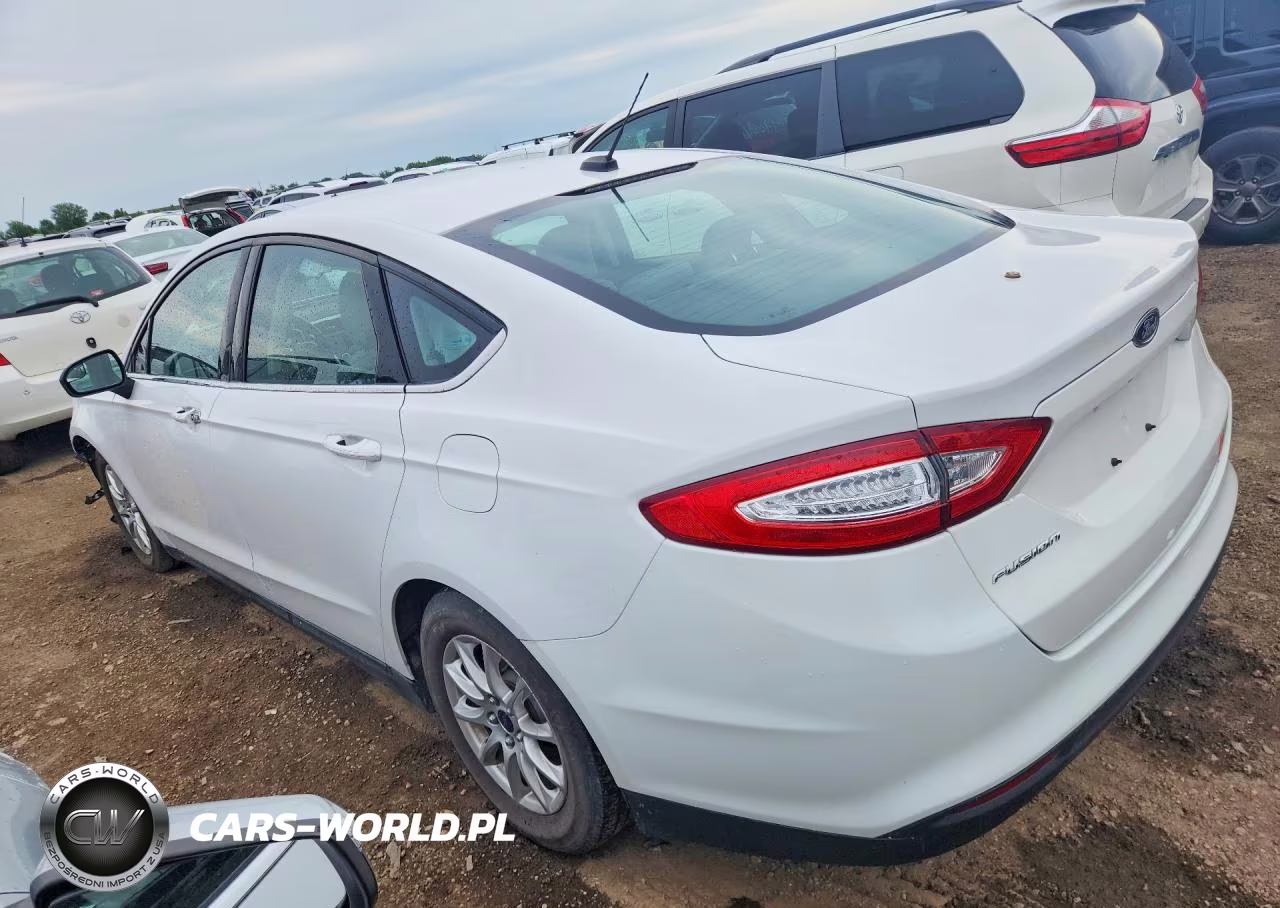 2015 Ford Fusion S VIN:1FA6P0G78F5130568 - 2