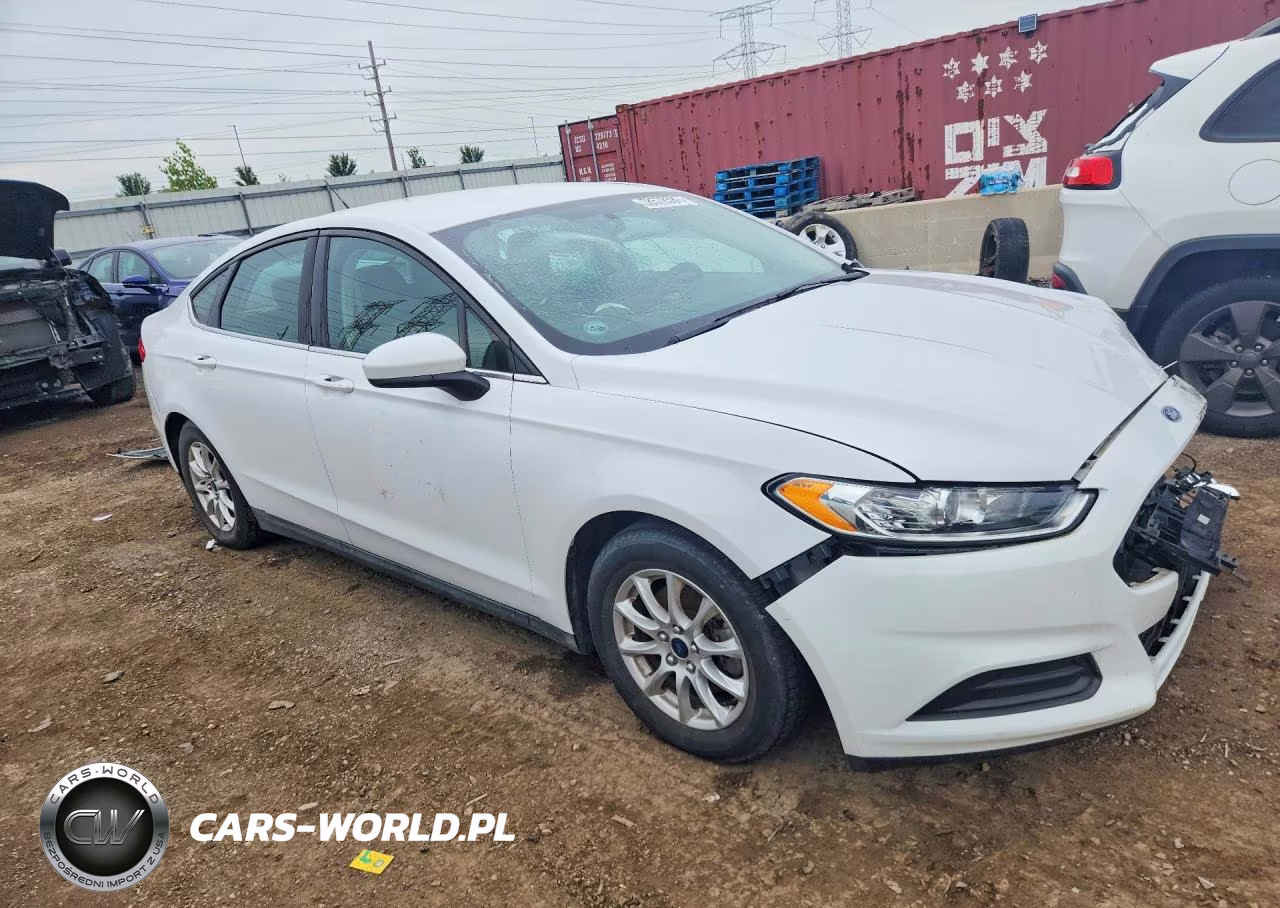 2015 Ford Fusion S VIN:1FA6P0G78F5130568 - 4