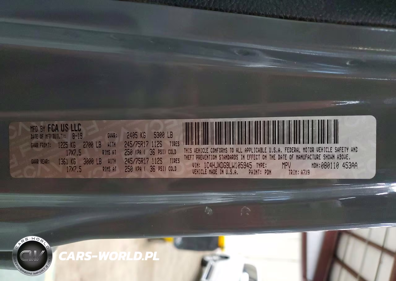 2020 Jeep Wrangler Unlimited Sport VIN:1C4HJXDG9LW105945 - 13