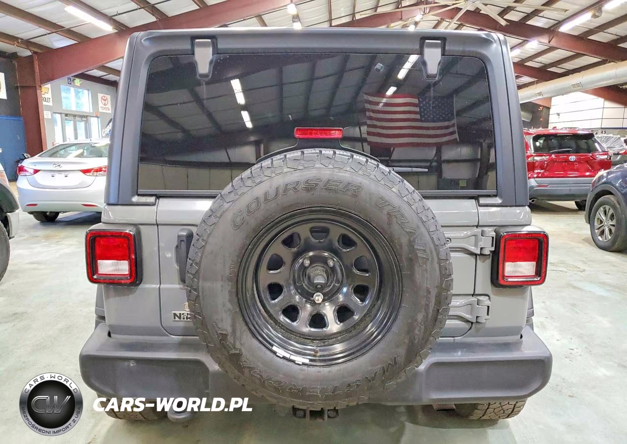 2020 Jeep Wrangler Unlimited Sport VIN:1C4HJXDG9LW105945 - 6