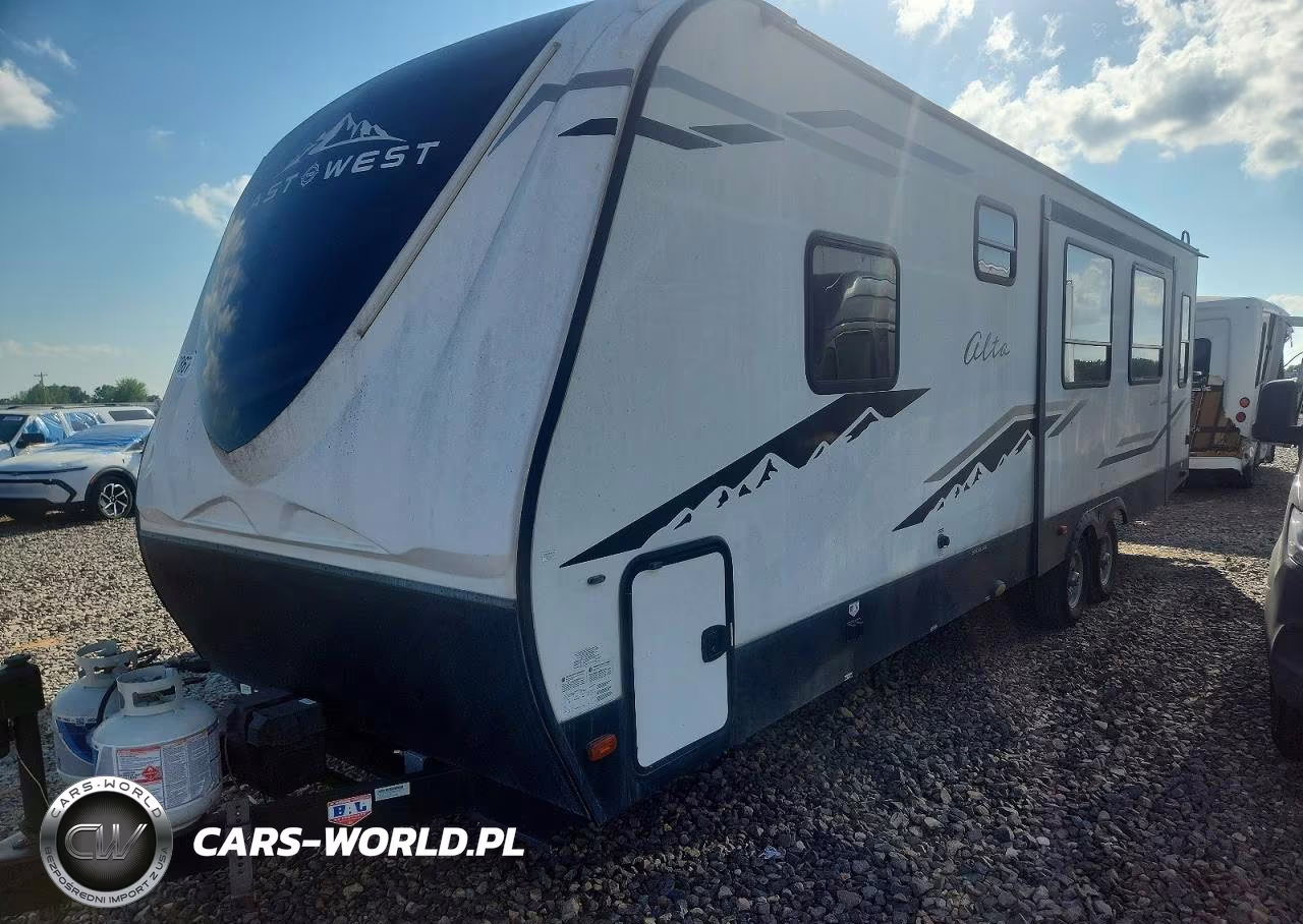 2021 Forest River East West Camper VIN:5ZT2ALUB6M9003231 - 2
