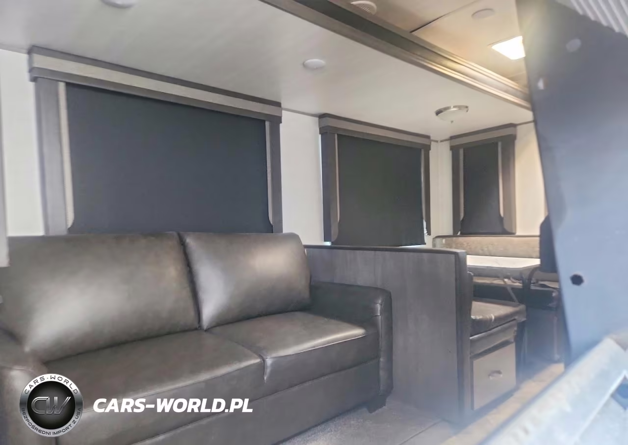 2021 Forest River East West Camper VIN:5ZT2ALUB6M9003231 - 6