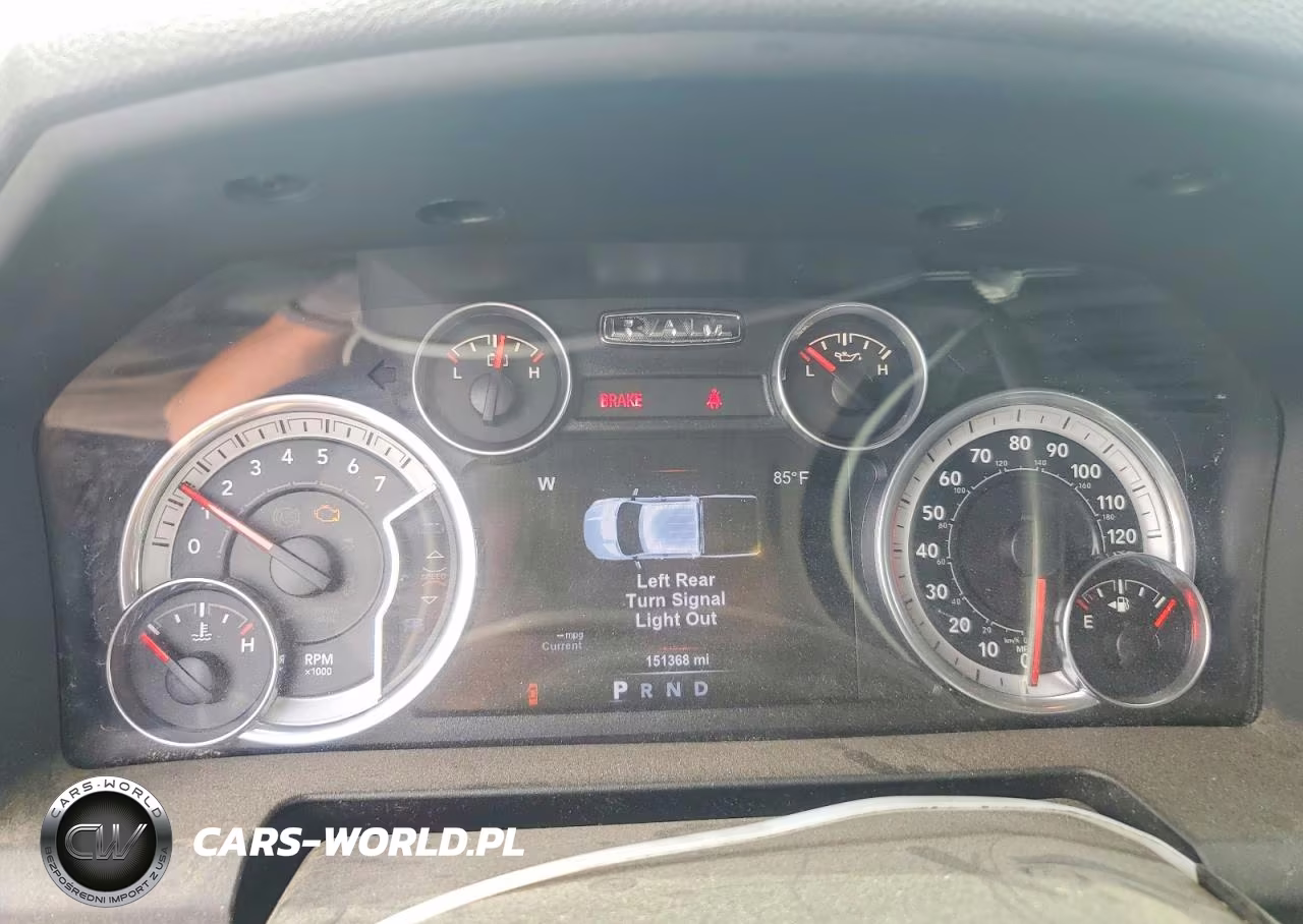 2015 Ram 2500 Powerwagon VIN:3C6TR5EJ1FG658570 - 9