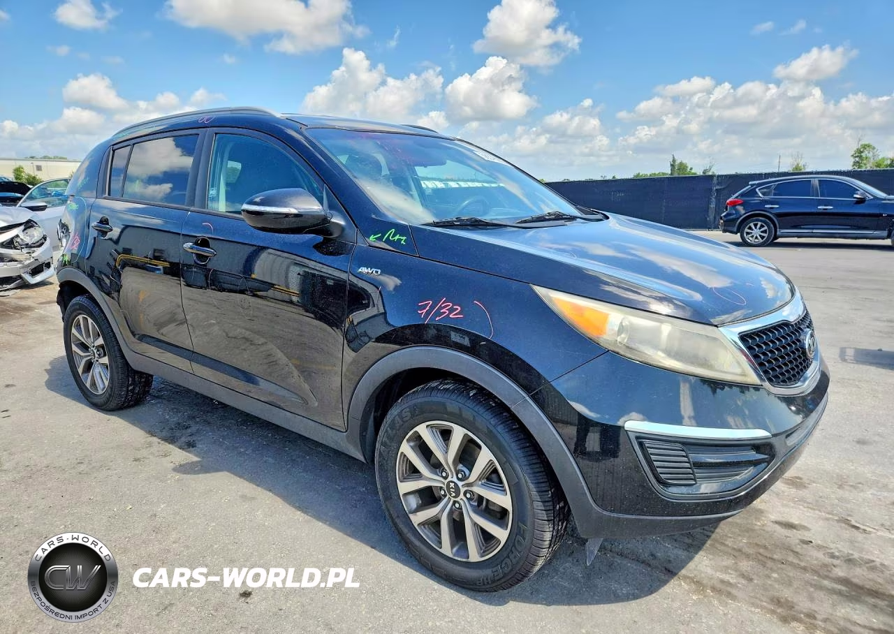 2015 Kia Sportage Lx VIN:KNDPBCAC7F7693765 - 4
