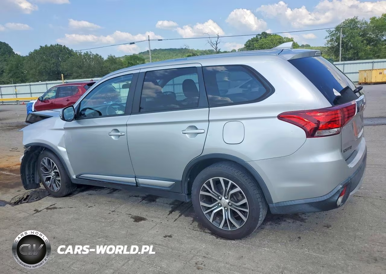 2018 Mitsubishi Outlander Se VIN:JA4AD3A34JZ023064 - 2