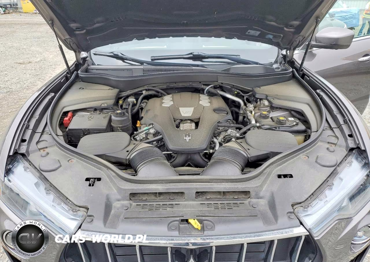 2017 Maserati Levante Sport VIN:ZN661XUS7HX238652 - 12