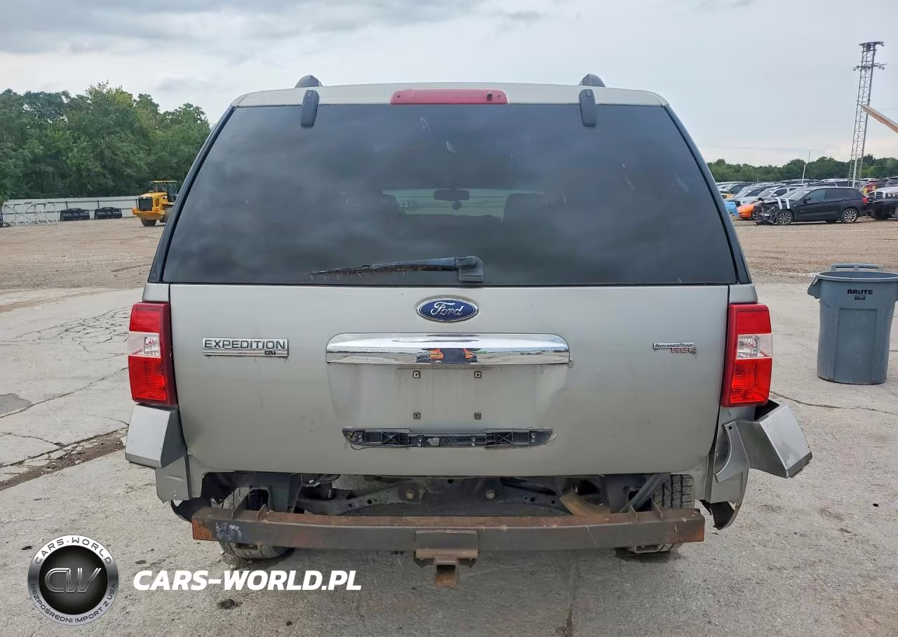 2008 Ford Expedition Xlt VIN:1FMFU16588LA03211 - 6