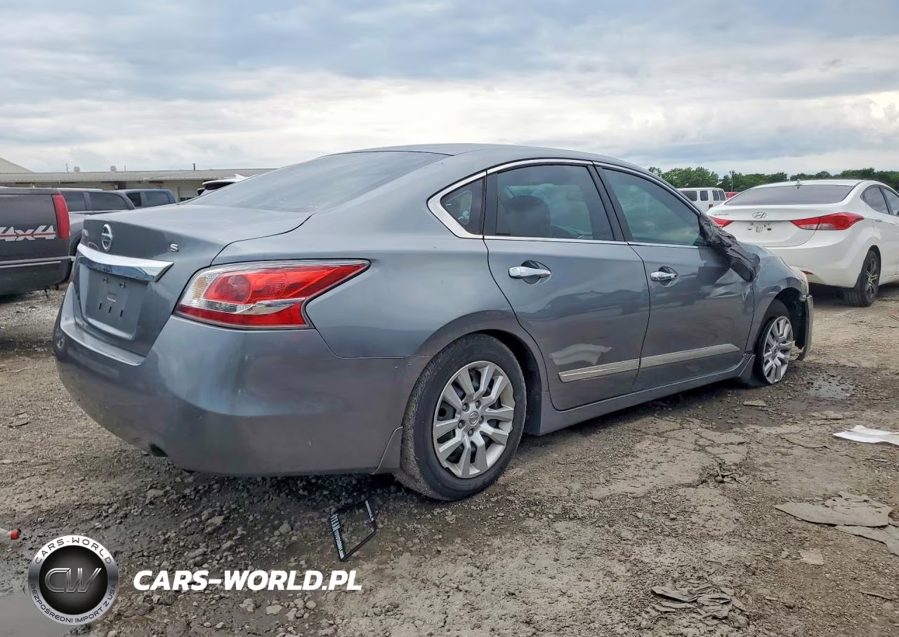 2015 Nissan Altima 2.5 S VIN:1N4AL3AP9FC101933 - 3
