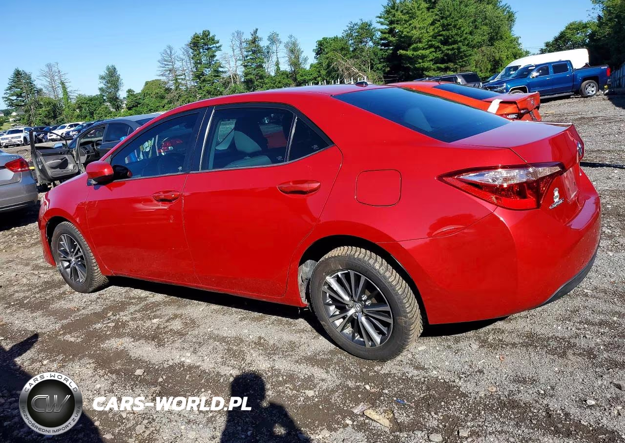 2018 Toyota Corolla Le VIN:2T1BURHE5JC995917 - 2