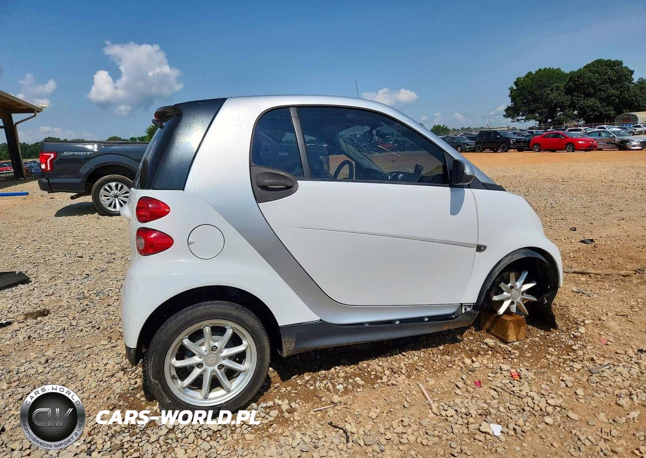 2014 Smart Fortwo Pure VIN:WMEEJ3BAXEK734166 - 3
