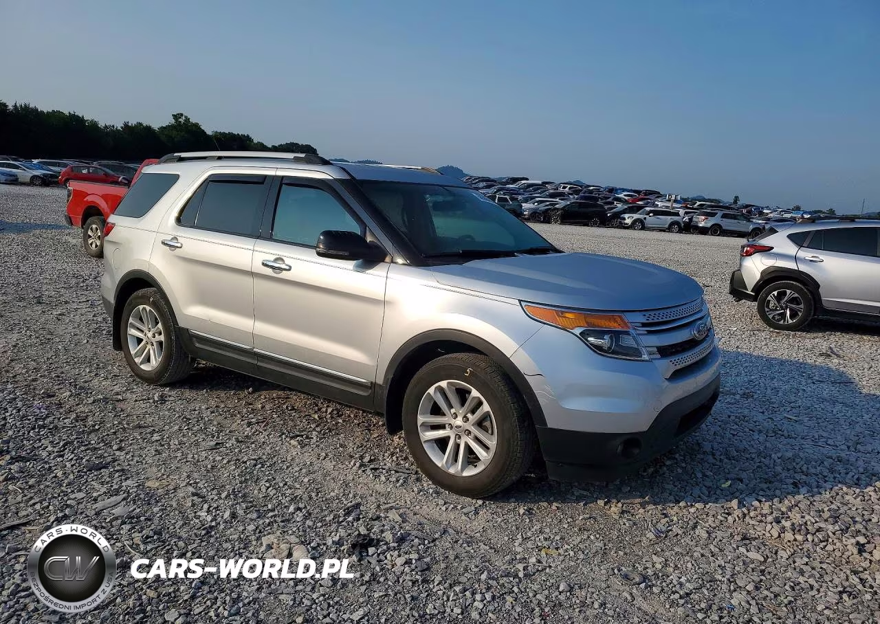 2012 Ford Explorer Xlt VIN:1FMHK7D98CGA42955 - 4