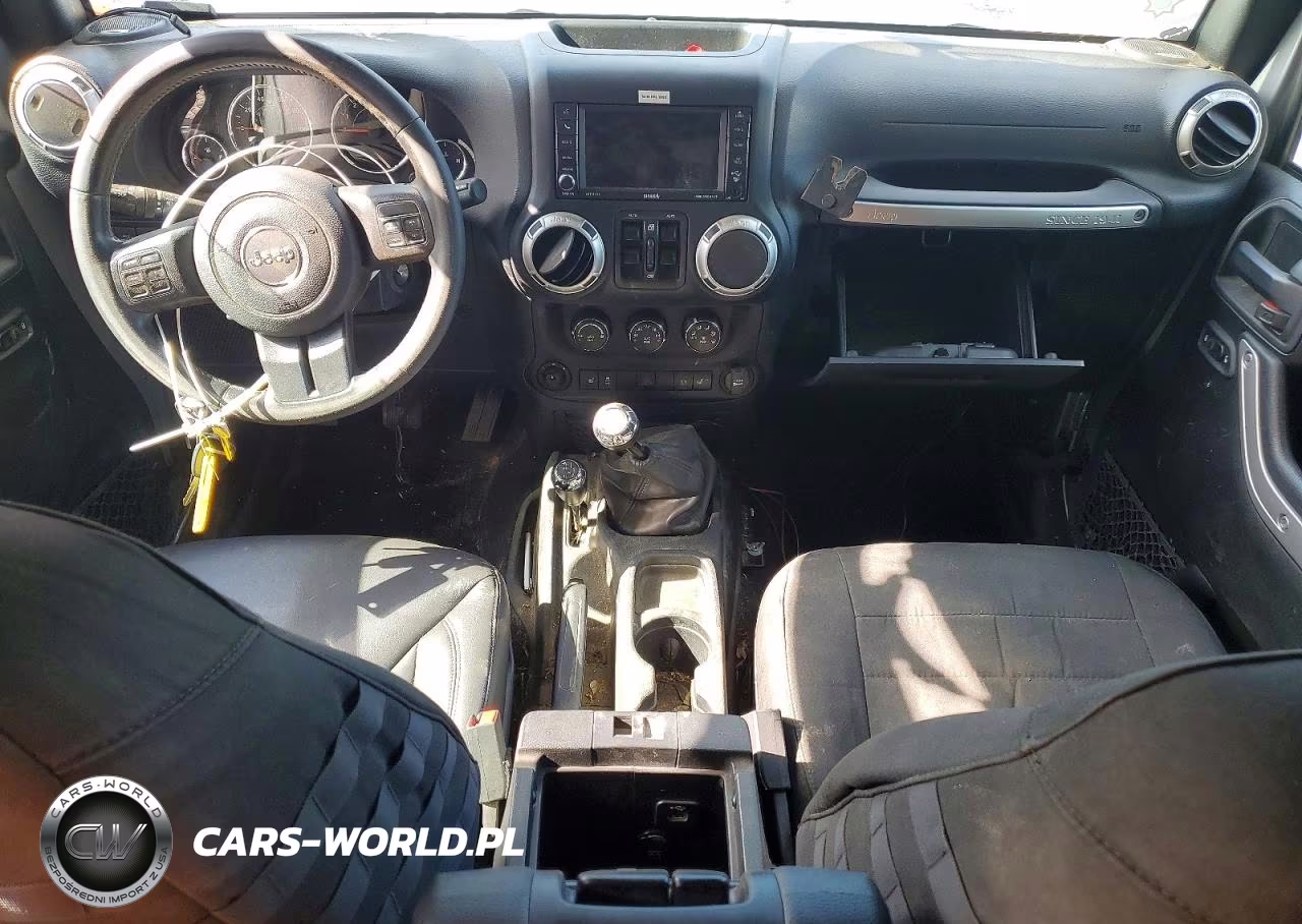 2018 Jeep Wrangler Unlimited Rubicon VIN:1C4BJWFG3JL851755 - 8