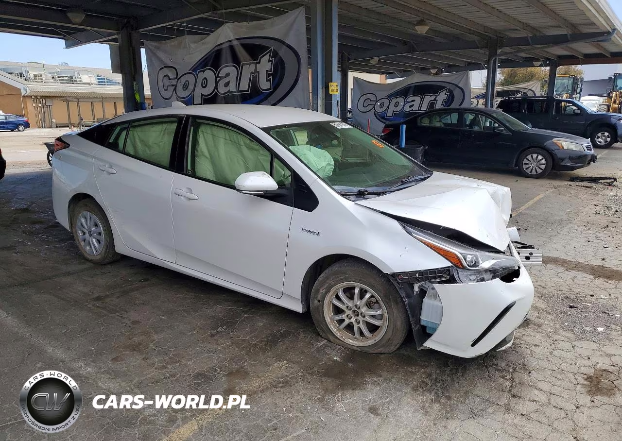 2021 Toyota Prius L Eco VIN:JTDKAMFU6M3151601 - 4