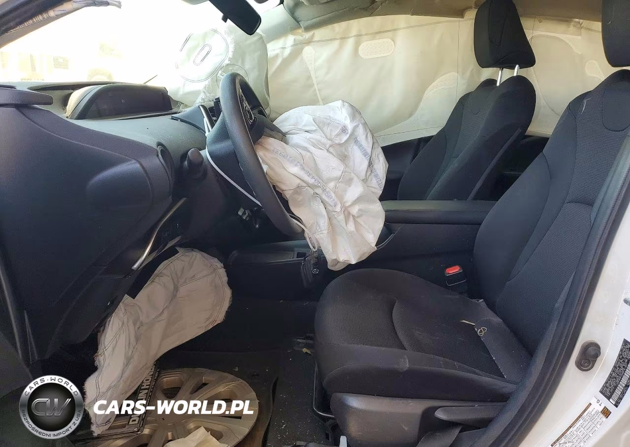2021 Toyota Prius L Eco VIN:JTDKAMFU6M3151601 - 7